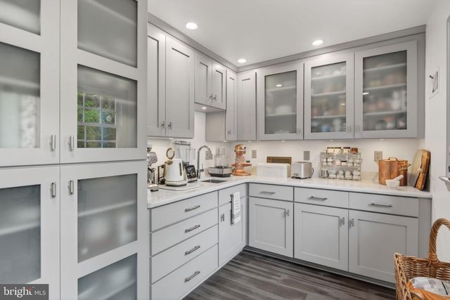 280 GRANT DR, Hanover, PA 17331