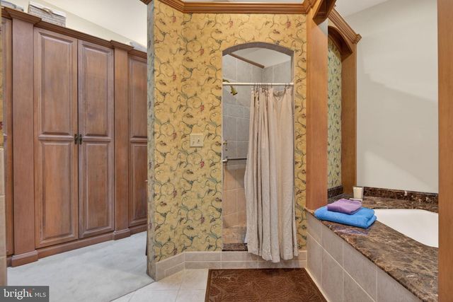 280 GRANT DR, Hanover, PA 17331