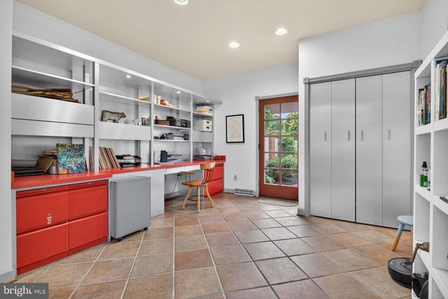 280 GRANT DR, Hanover, PA 17331