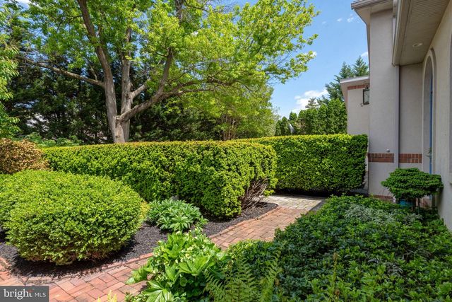 280 GRANT DR, Hanover, PA 17331