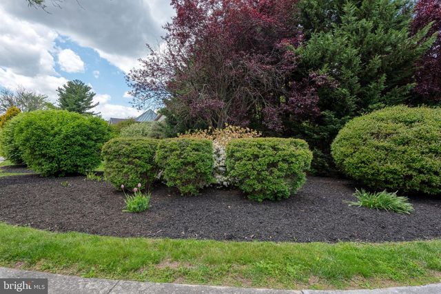 280 GRANT DR, Hanover, PA 17331