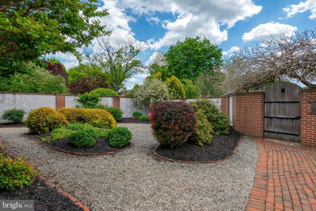 280 GRANT DR, Hanover, PA 17331