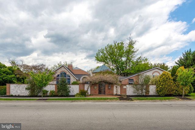 280 GRANT DR, Hanover, PA 17331