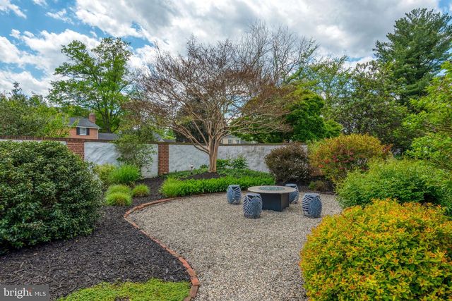 280 GRANT DR, Hanover, PA 17331