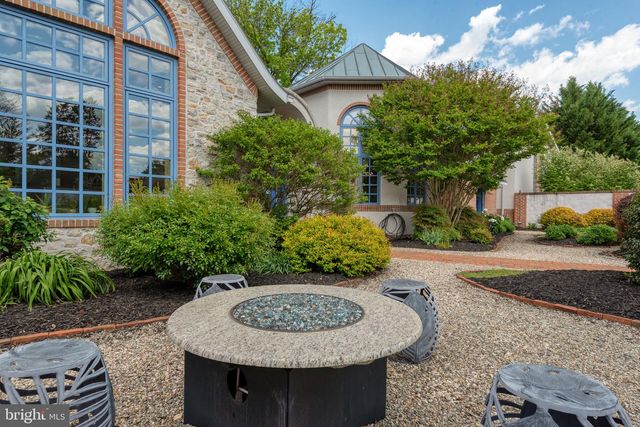280 GRANT DR, Hanover, PA 17331