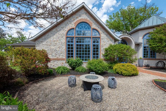 280 GRANT DR, Hanover, PA 17331