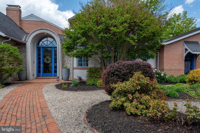 280 GRANT DR, Hanover, PA 17331