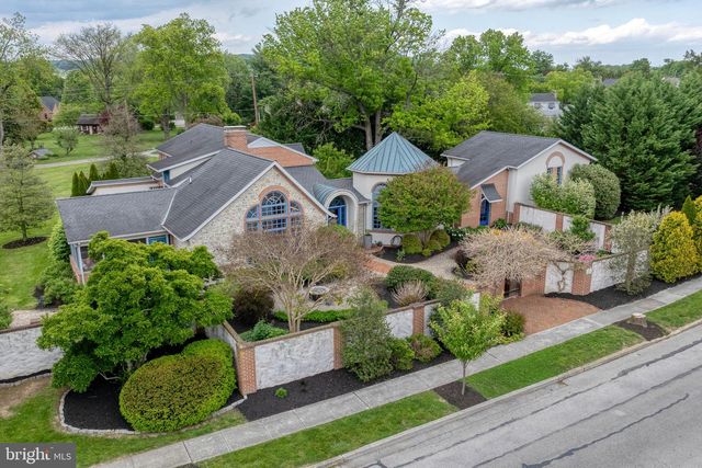280 GRANT DR, Hanover, PA 17331
