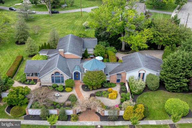 280 GRANT DR, Hanover, PA 17331