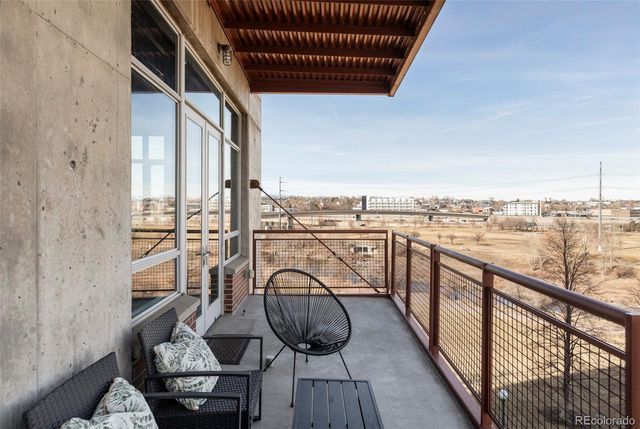 2000 Little Raven Street 403, Denver, CO 80202