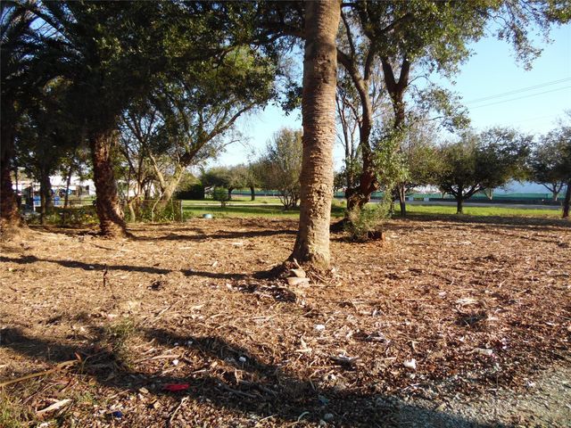 0 Bay St, Texas City, TX 77590