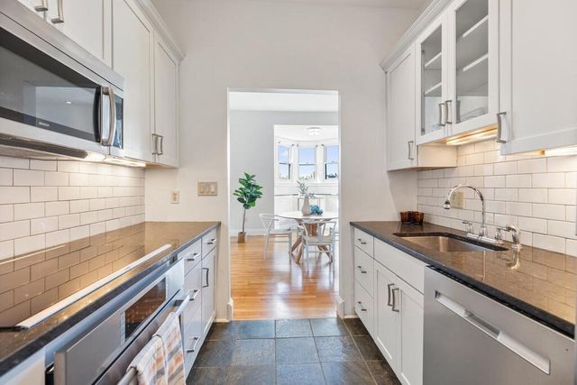 534 Massachusetts Avenue 6, Boston, MA 02118