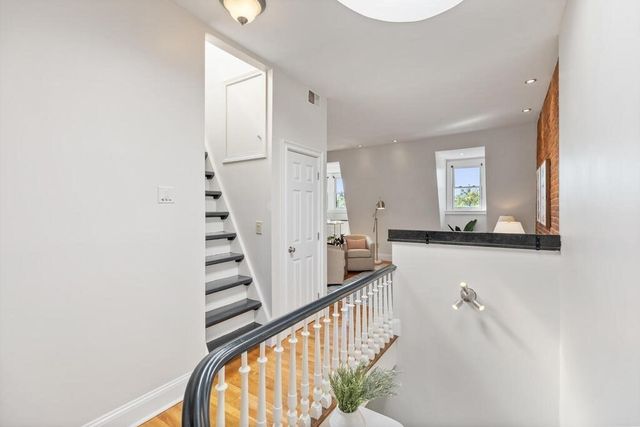534 Massachusetts Avenue 6, Boston, MA 02118