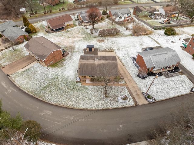 129 Franklin Dr, City Of Greensburg, PA 15601