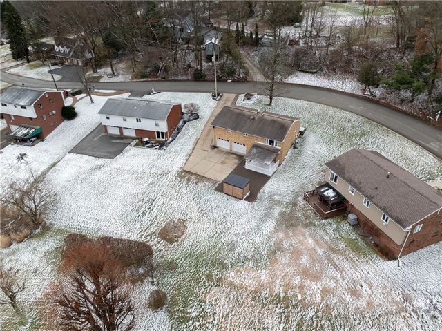 129 Franklin Dr, City Of Greensburg, PA 15601