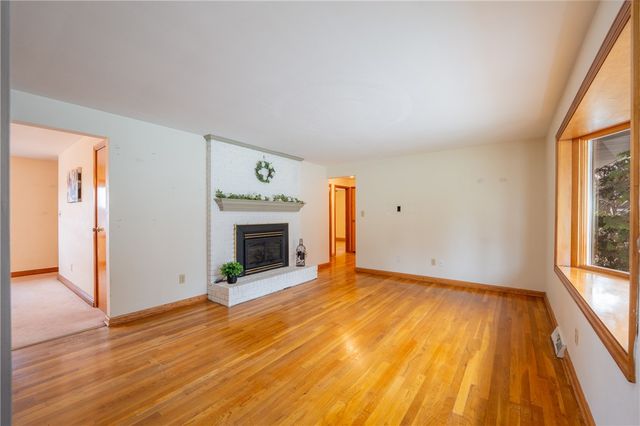 129 Franklin Dr, City Of Greensburg, PA 15601