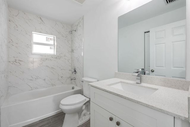 3244 SE Jefferson Street, Stuart, FL 34997