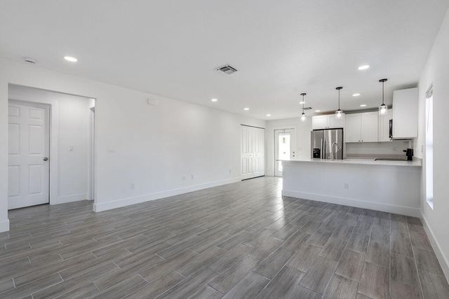 3244 SE Jefferson Street, Stuart, FL 34997