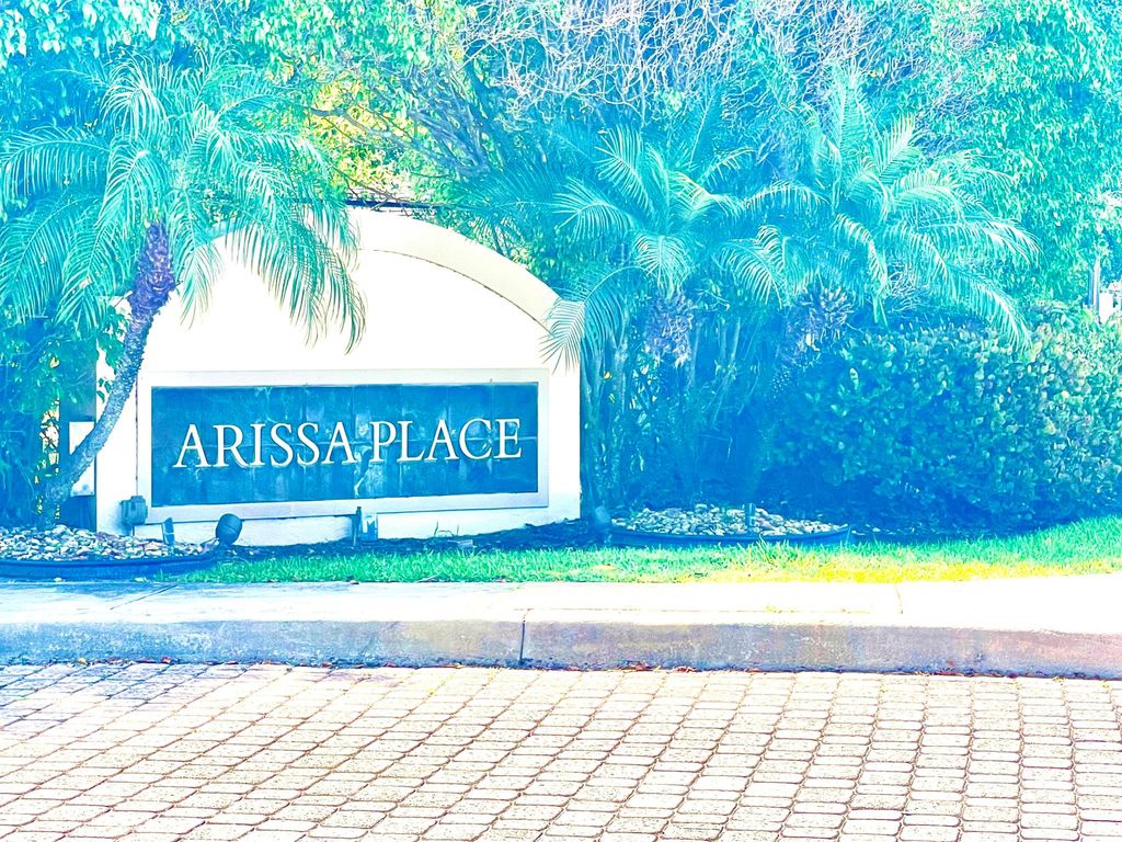 Image 21 of property listing at 2080 Greenview Shores Boulevard 421, Wellington, FL 33414