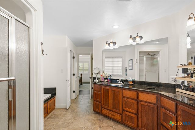 1144 Live Oak Drive, Inez, TX 77968