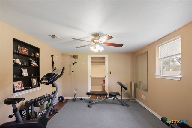 1144 Live Oak Drive, Inez, TX 77968