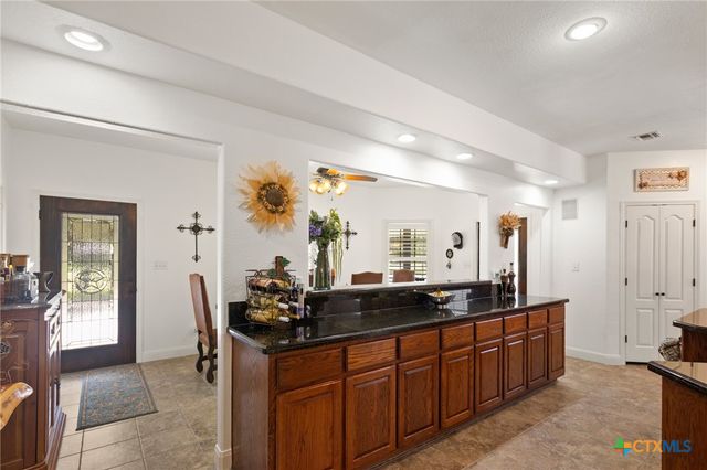 1144 Live Oak Drive, Inez, TX 77968