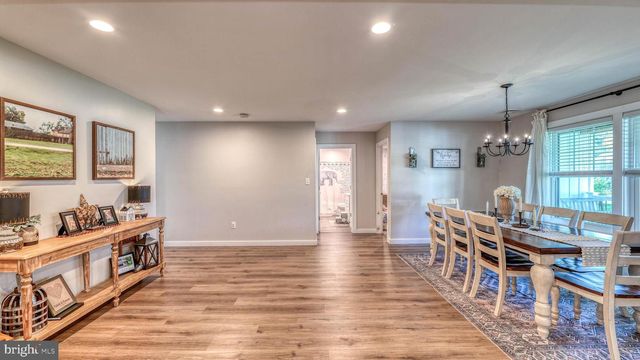 130 STAGE RD, Tuckerton, NJ 08087