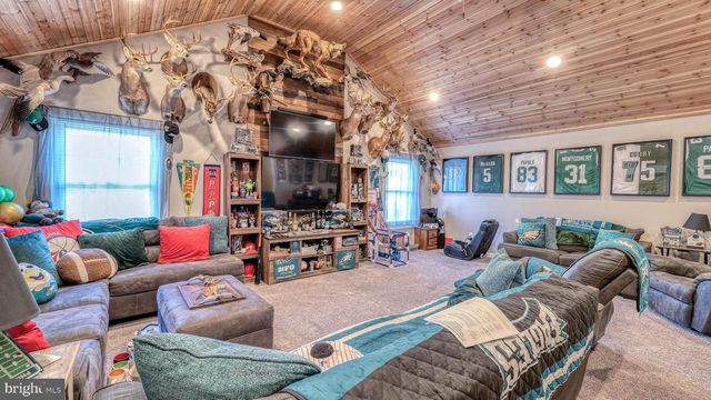 130 STAGE RD, Tuckerton, NJ 08087