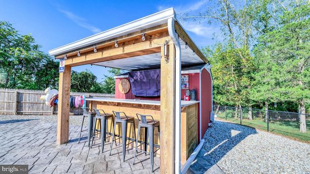 130 STAGE RD, Tuckerton, NJ 08087