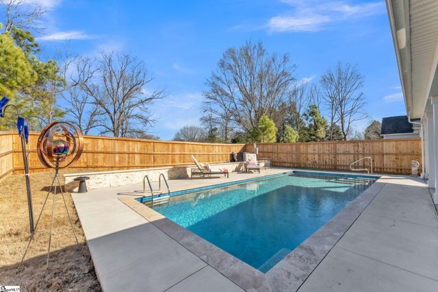 300 Beckman Drive, Greenville, SC 29605