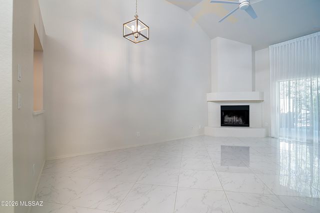 6079 N Golden Eagle Drive, Tucson, AZ 85750