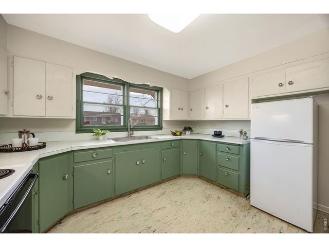 2431 W 6th St, Greeley, CO 80634