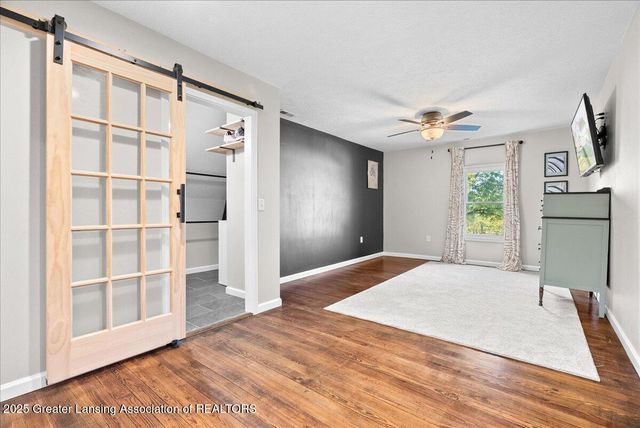 6717 N Royston Road, Potterville, MI 48876