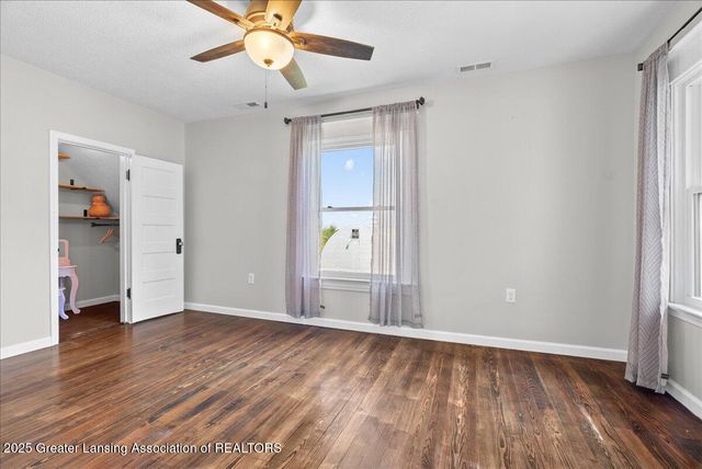 6717 N Royston Road, Potterville, MI 48876