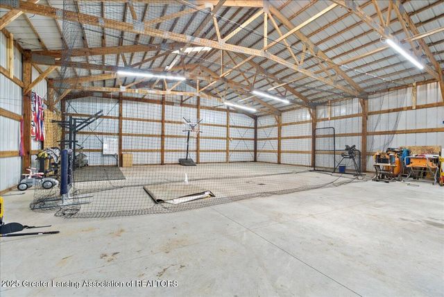 6717 N Royston Road, Potterville, MI 48876