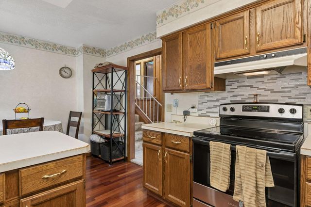 16042 6th Street N, Lakeland, MN 55043