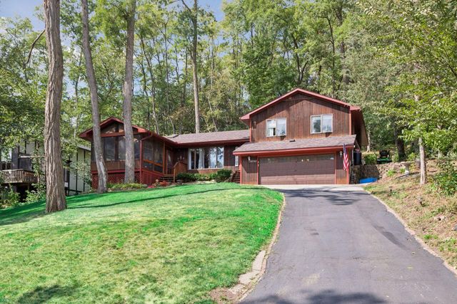 16042 6th Street N, Lakeland, MN 55043