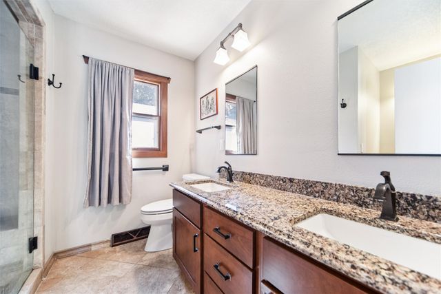 6808 Timmons Drive, Windsor Heights, IA 50324