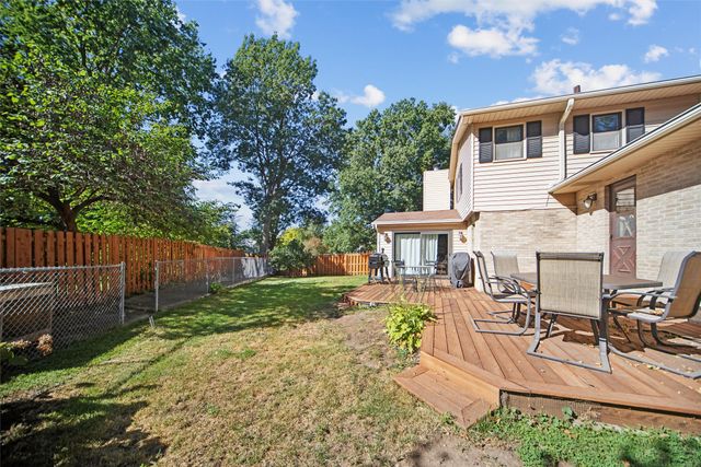 6808 Timmons Drive, Windsor Heights, IA 50324