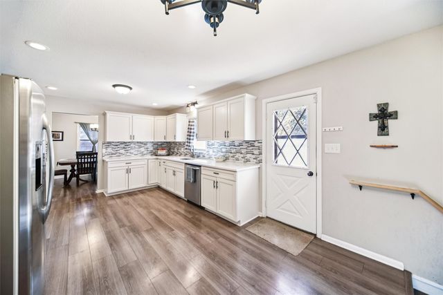 6808 Timmons Drive, Windsor Heights, IA 50324