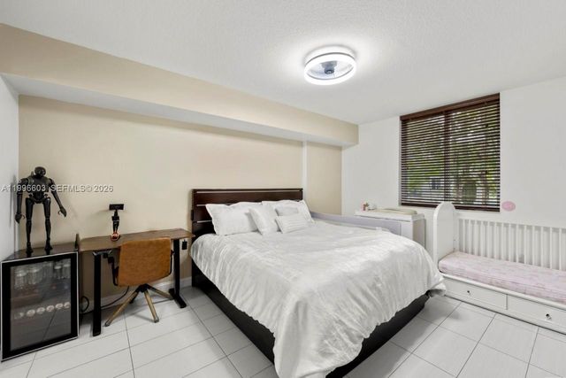 510 NW 84th Ave 220, Plantation, FL 33324