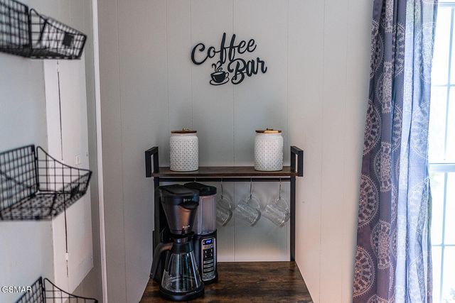 1901 Blackberry Way, Sevierville, TN 37876