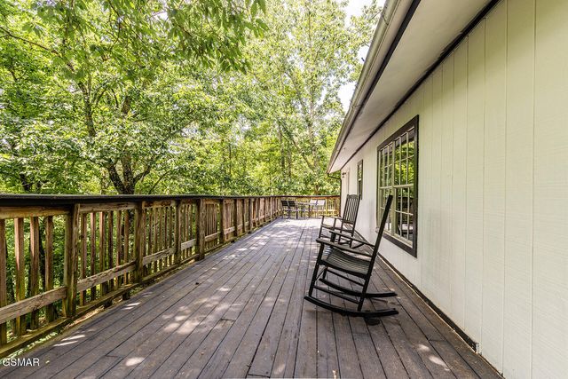 1901 Blackberry Way, Sevierville, TN 37876