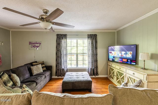 1901 Blackberry Way, Sevierville, TN 37876