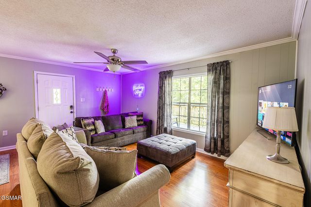 1901 Blackberry Way, Sevierville, TN 37876