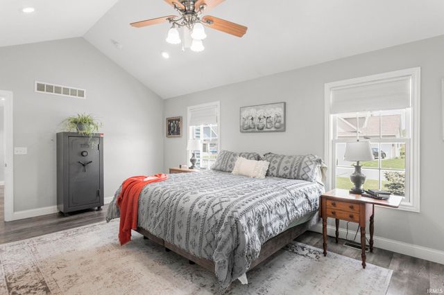 58413 Crossview Lane, Osceola, IN 46561
