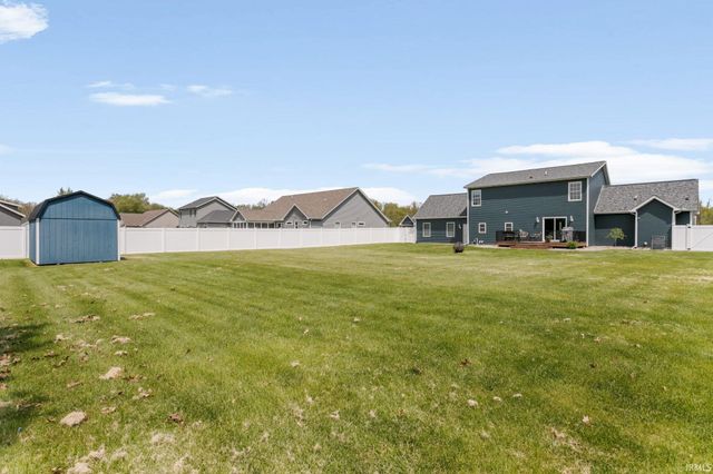 58413 Crossview Lane, Osceola, IN 46561