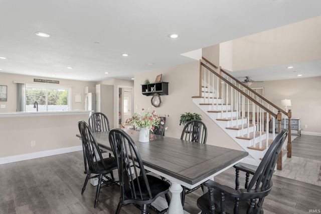58413 Crossview Lane, Osceola, IN 46561