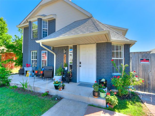 2114 Westmore Drive, Moore, OK 73170