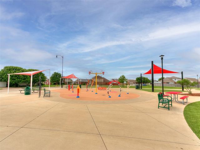 2114 Westmore Drive, Moore, OK 73170